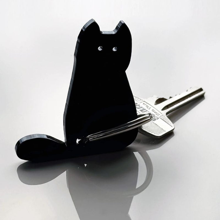 mo man tai - cat keychain