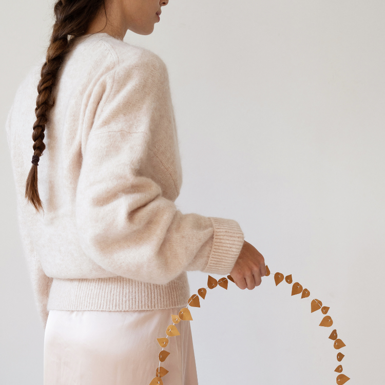 jurianne matter - twig leaves - oker