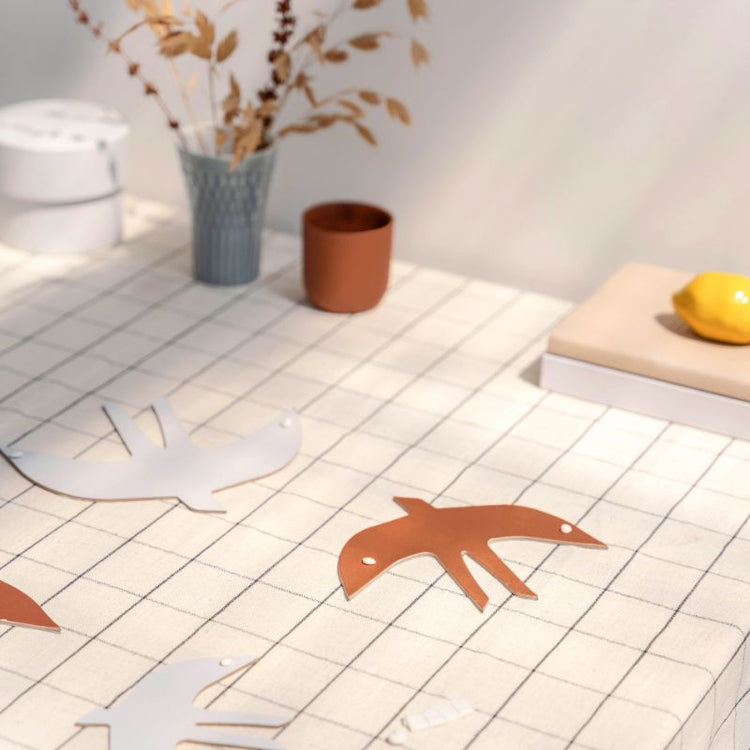 jurianne matter - sverm birds – natural