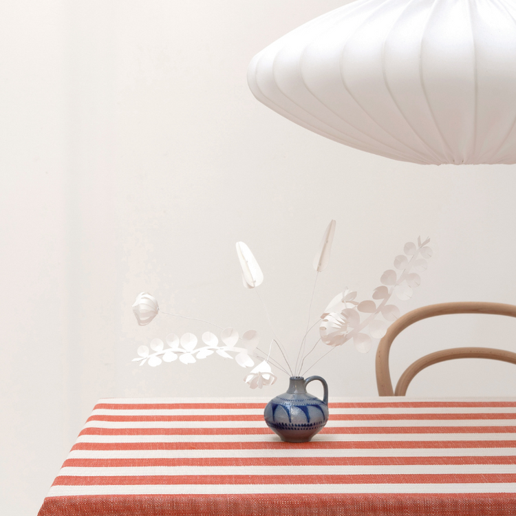 jurianne matter - field flowers - small - white