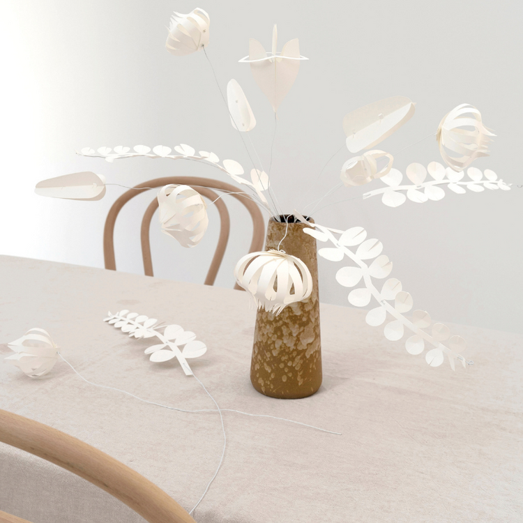 jurianne matter - field flowers - large - white