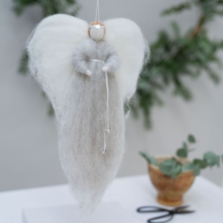 jurianne matter - irini - woolen angel - natural