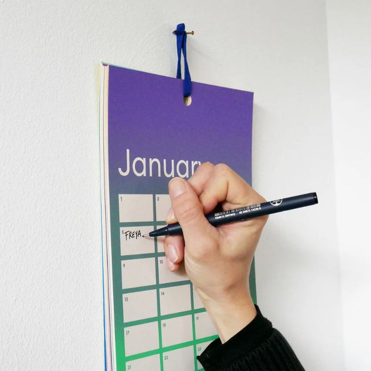 redopapers - birthday calendar