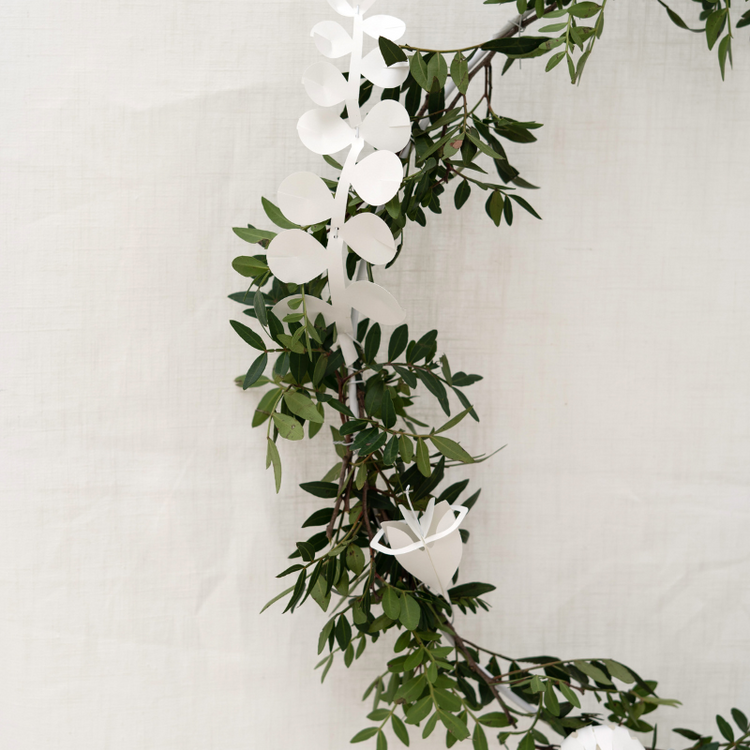 jurianne matter - field flowers - small - white