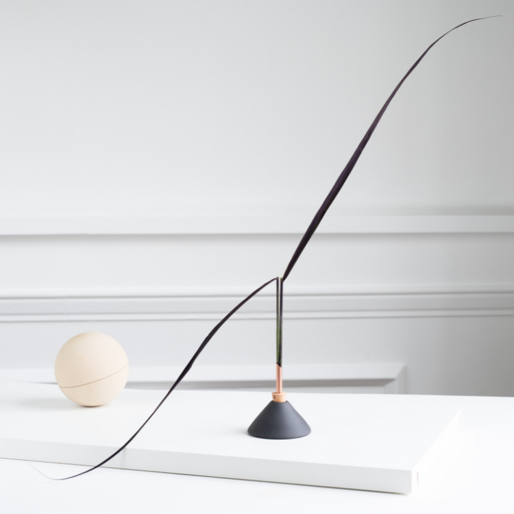 scandinavia form - consilium vaas  - ash black