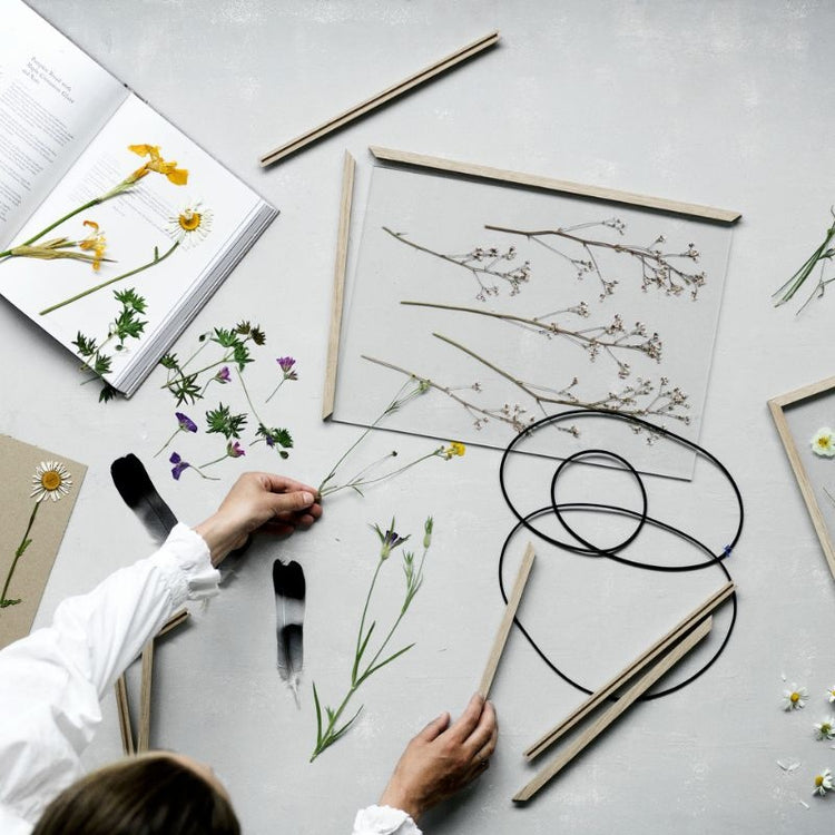 moebe - frame A4 - eiken