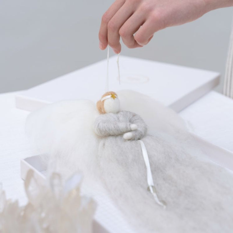 jurianne matter - irini - woolen angel - natural