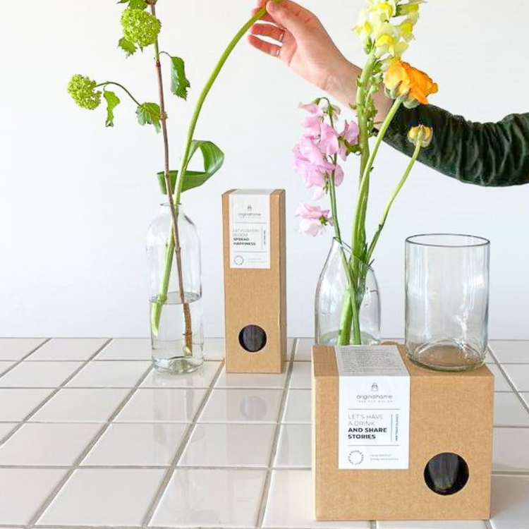 water carafe - clear