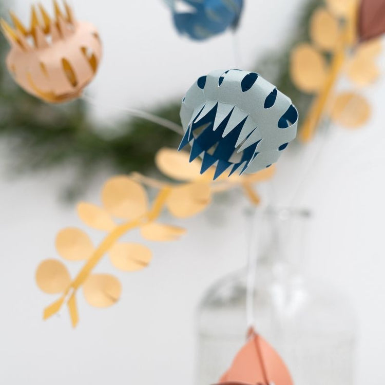 jurianne matter - field flowers - small - mix