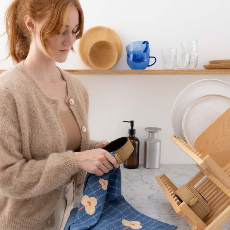 jurianne matter - theedoek - blue