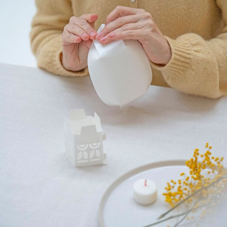 jurianne matter - flyde - drijvend lichtbootje