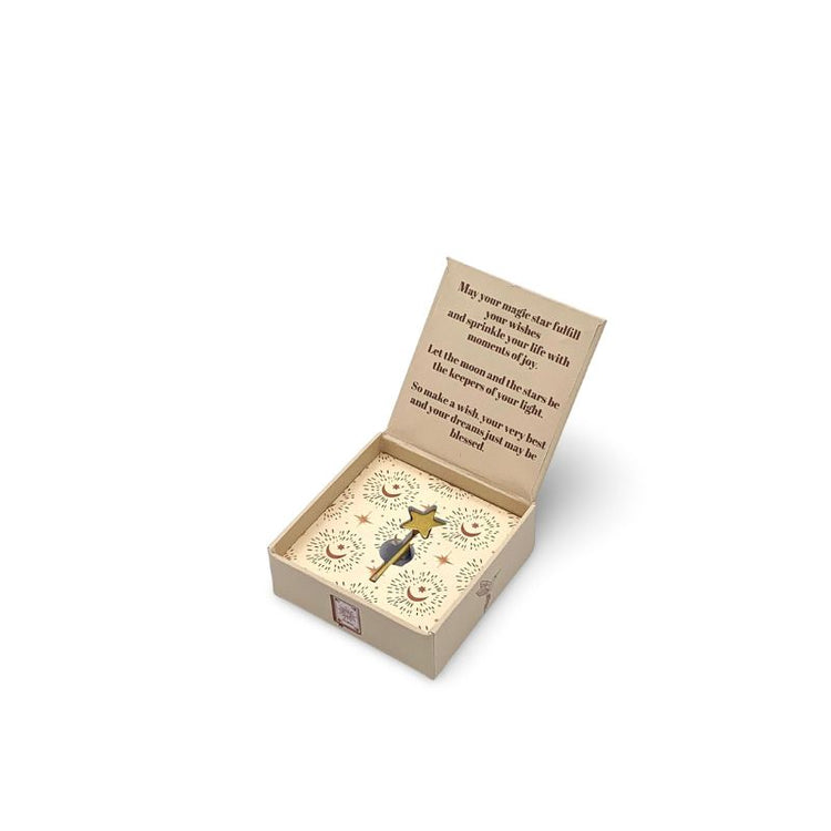 maison KOOS aprilmorning wishbox toverstok 2