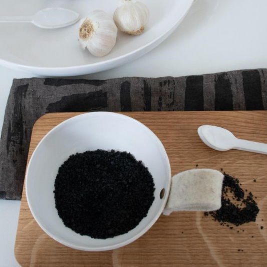 wooden cutting board - natural