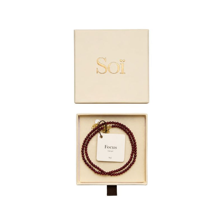 soï - luna necklace - garnet