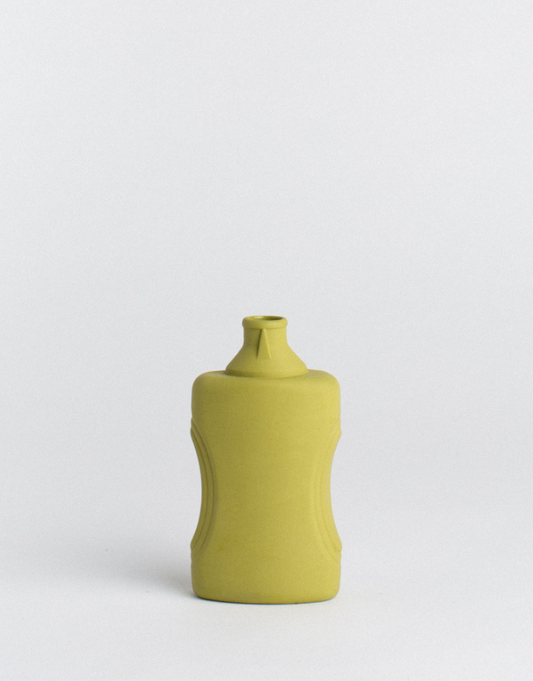 foekje fleur - bottle vase #21 - moss