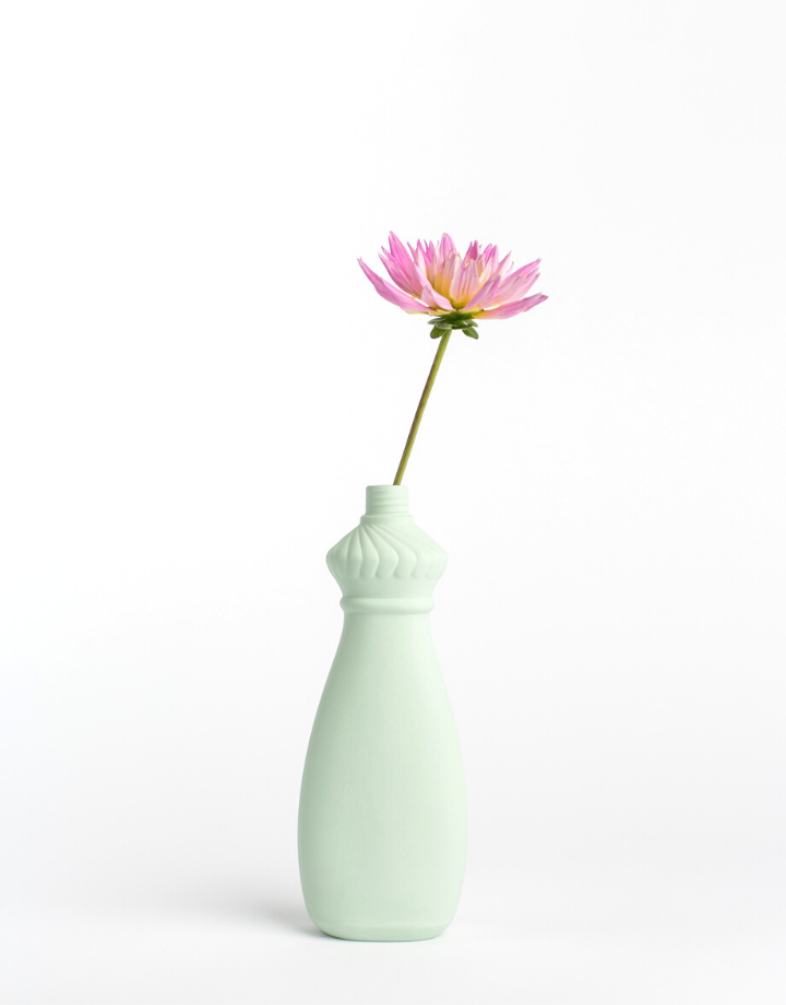 foekje fleur - bottle vase #15 - mint