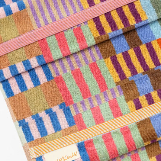foekje fleur - bath towel M - odds & ends - #123 tulip quilt