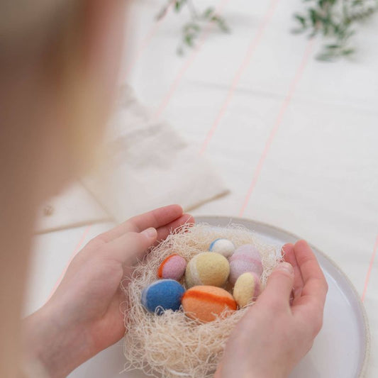 jurianne matter - NEST woolen eggs - pastel