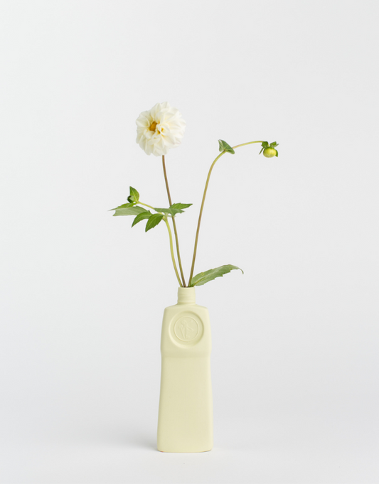 foekje fleur - bottle vase #18 - post it