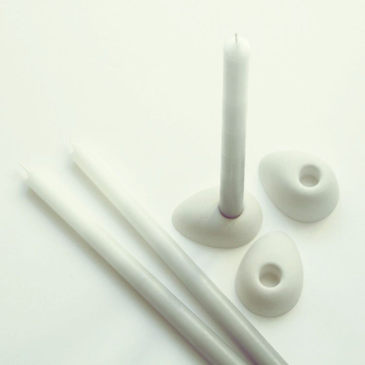 mo man tai - gradient candle - rainy grey