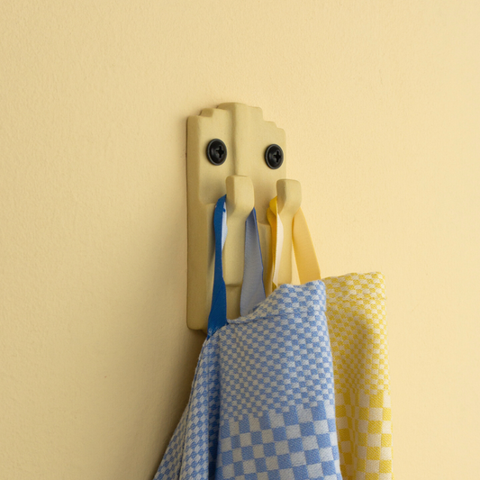 studio daphne zuilhof - nosy wandhaak - butter