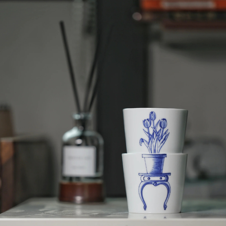 lilibo - bonsai cups - tulip