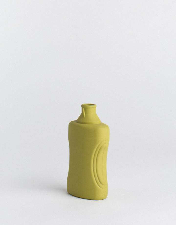 foekje fleur - bottle vase #21 - moss