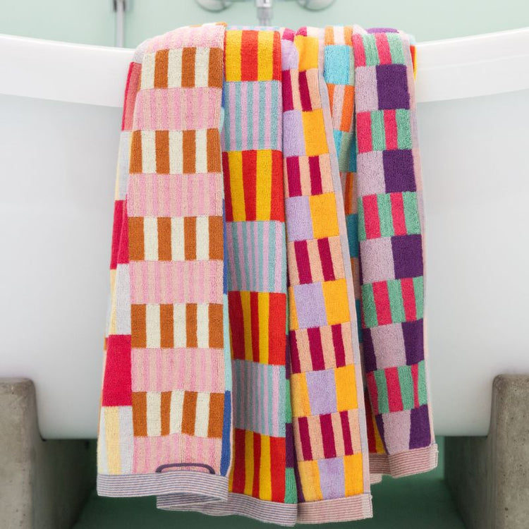 foekje fleur - strandlaken odds & ends - #133 tulip quilt