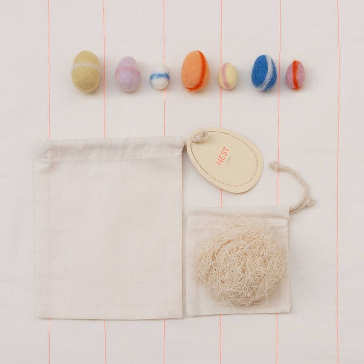 jurianne matter - NEST woolen eggs - pastel