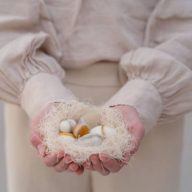 jurianne matter - NEST woolen eggs - natural