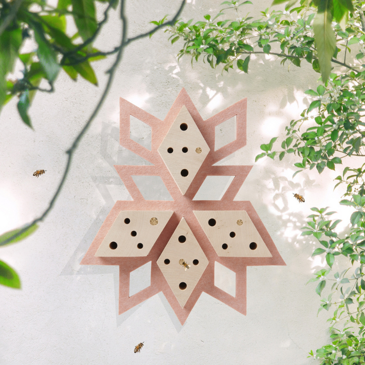 studio carmela bogman - the busy bee hotel - bee hotel