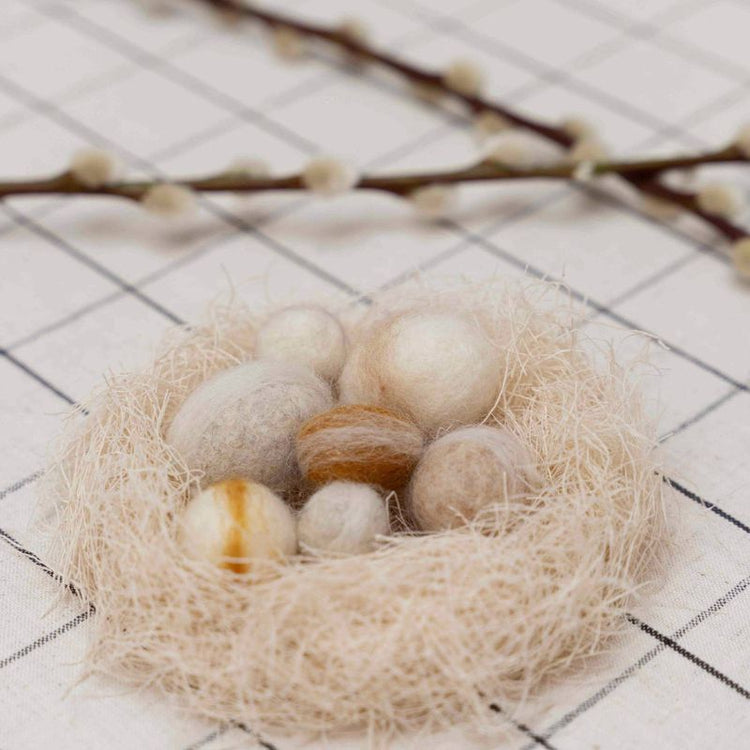 jurianne matter - NEST woolen eggs - natural