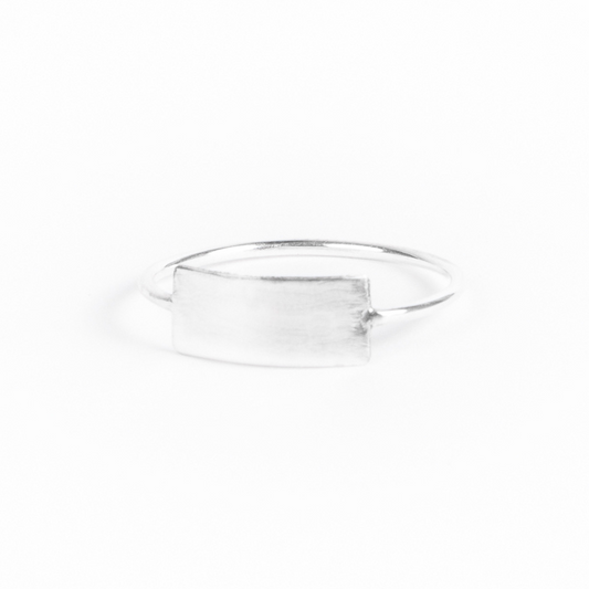 ring geometry rectangle - gold
