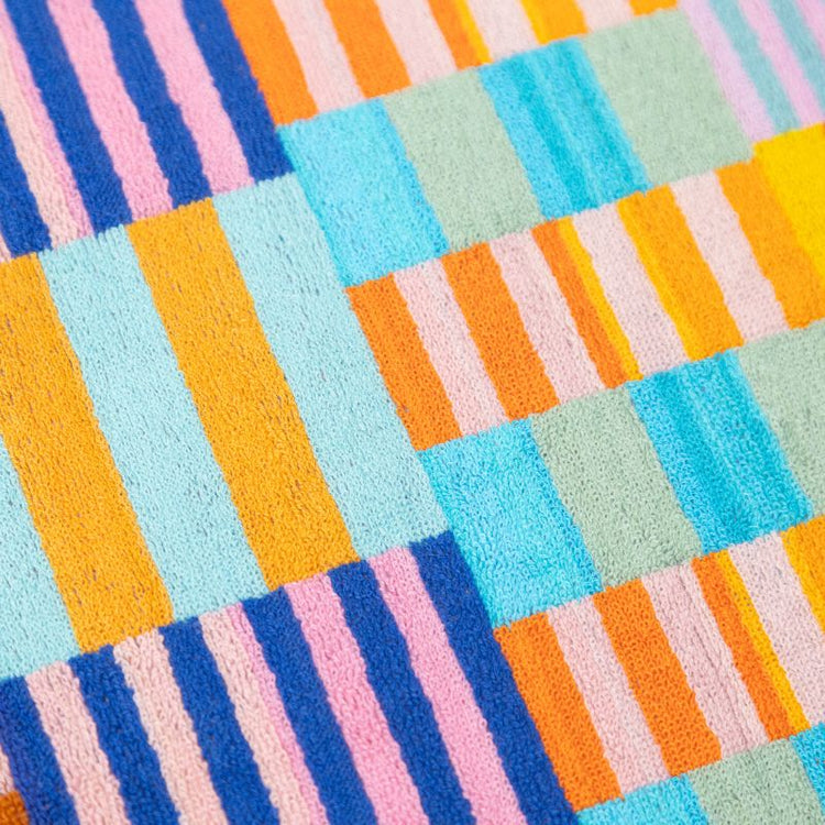 foekje fleur - strandlaken odds & ends - #133 tulip quilt