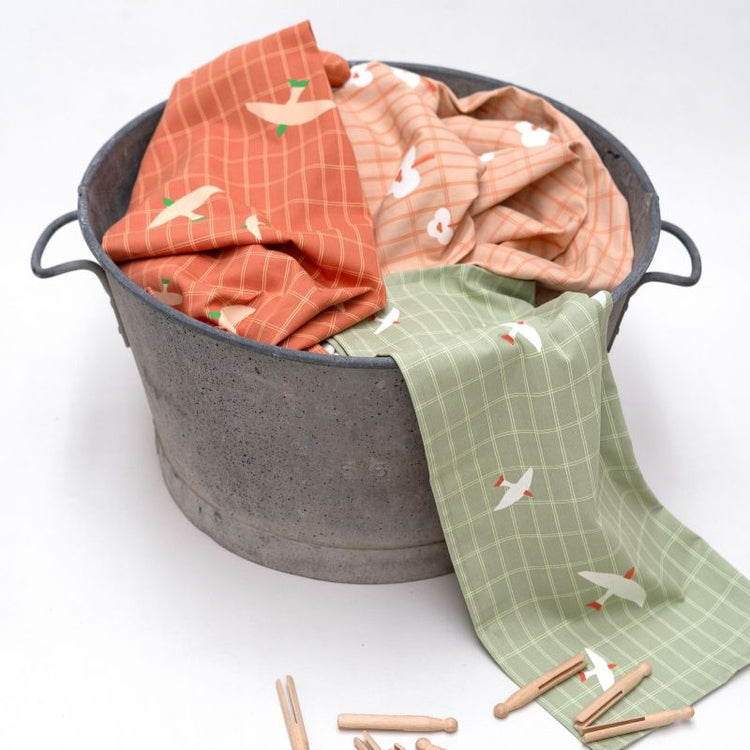 jurianne matter - tea towel - pink